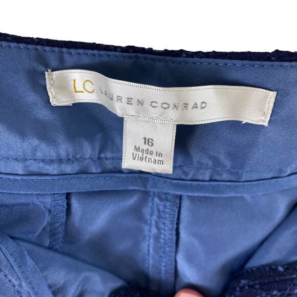 LC Lauren Conrad Navy Blue Lace High Rise Shorts Size 16 - Picture 7 of 9